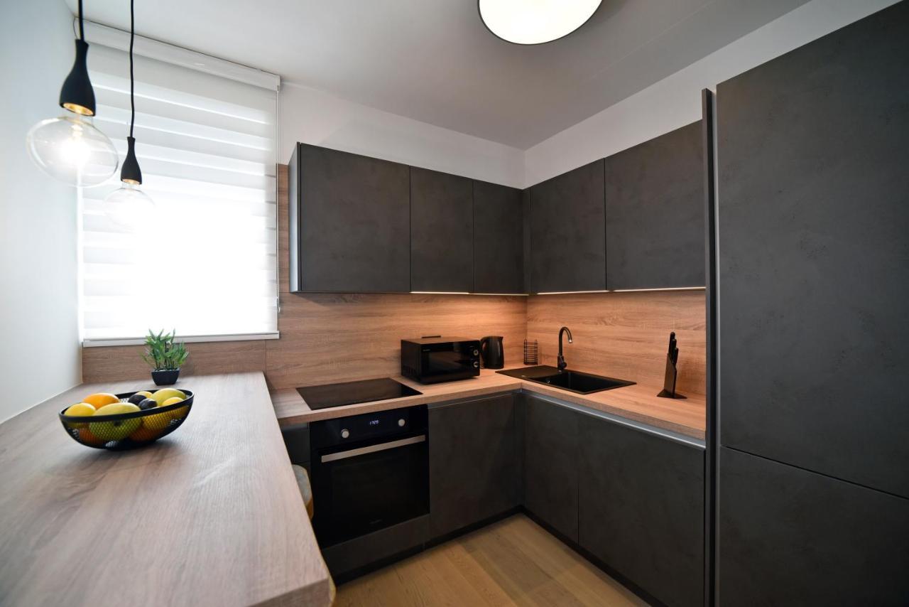 On Time Apartment *
