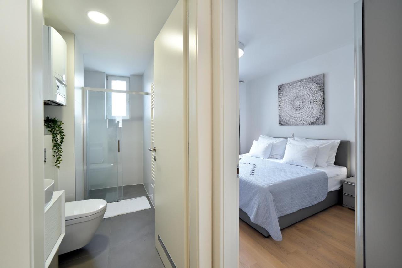 On Time Apartment *