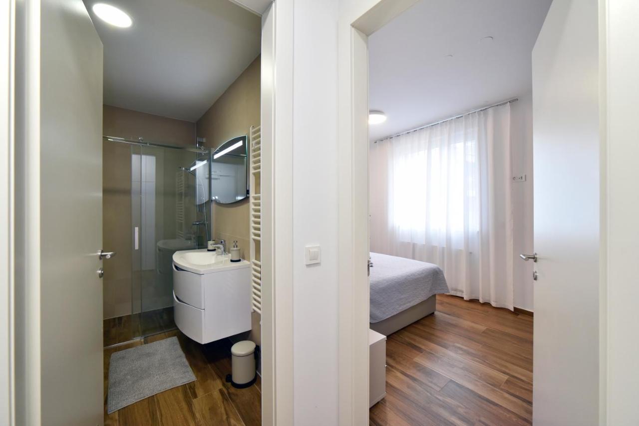 On Time Apartment