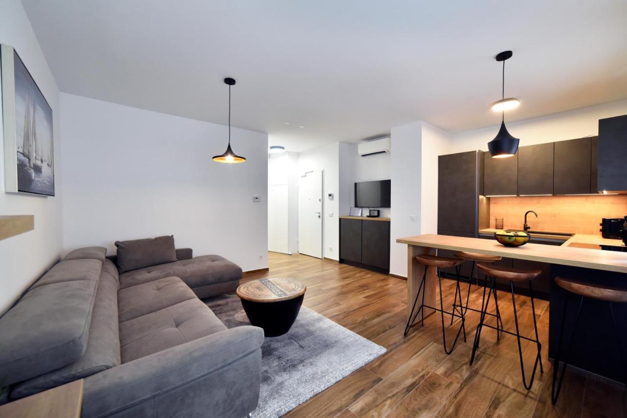 On Time Apartment