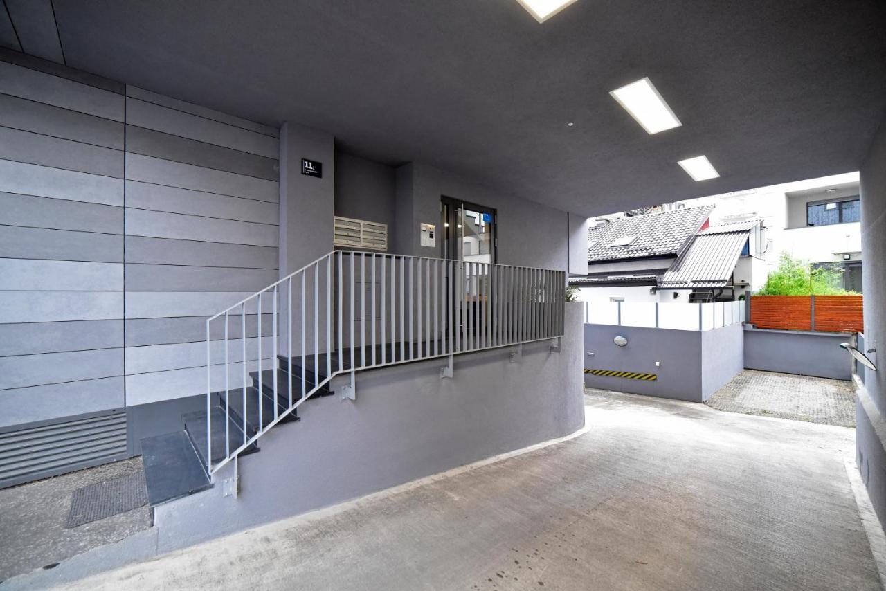Apartment On Time